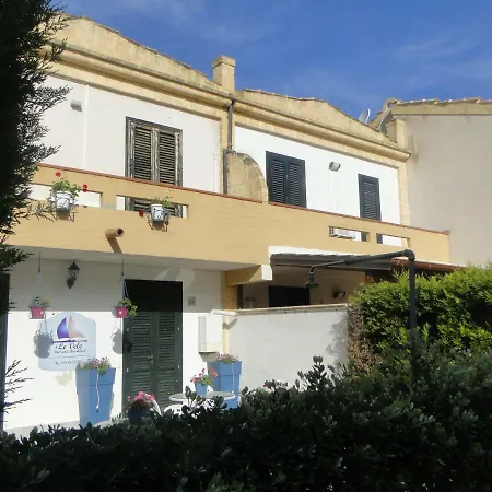 Le Vele Bed & Breakfast Campofelice Di Roccella