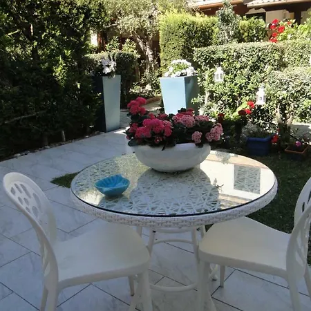 Le Vele Bed & Breakfast